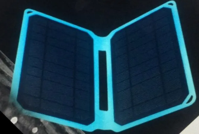 GENÉRICO PAINEL SOLAR 10W 2XUSB 5V/2A DOBRÁVEL